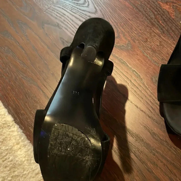 *Final Price* DVF Diane Von Furstenberg Black Heels Size 7 Designer Velvet GUC - Picture 4 of 8
